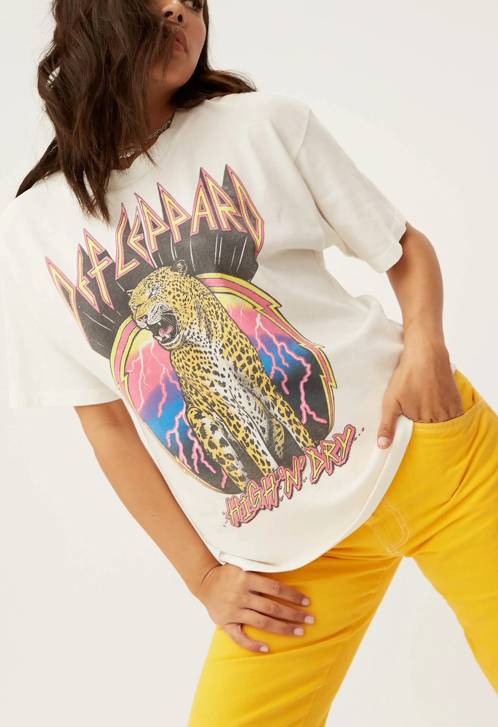 DEF LEPPARD HIGH N DRY WEEKEND TEE