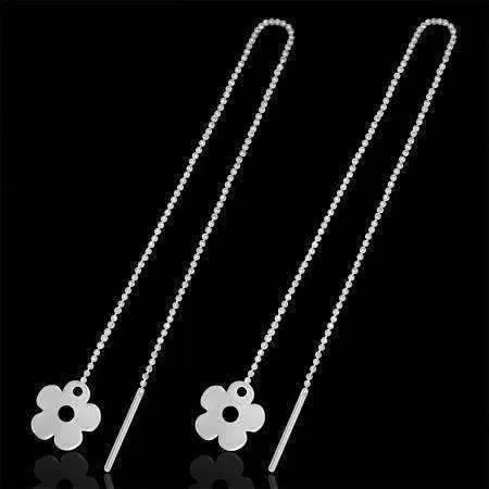 Edgy Bold Daisy Flowers Silver Thread Earrings