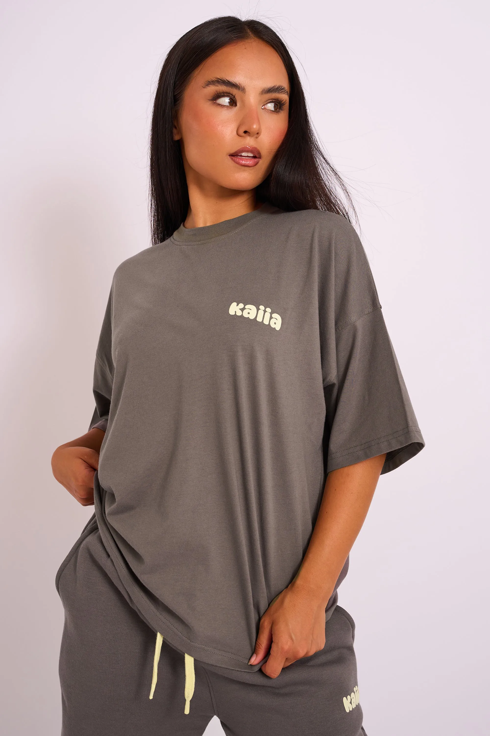 Kaiia Studio Oversized Tee Dark Grey