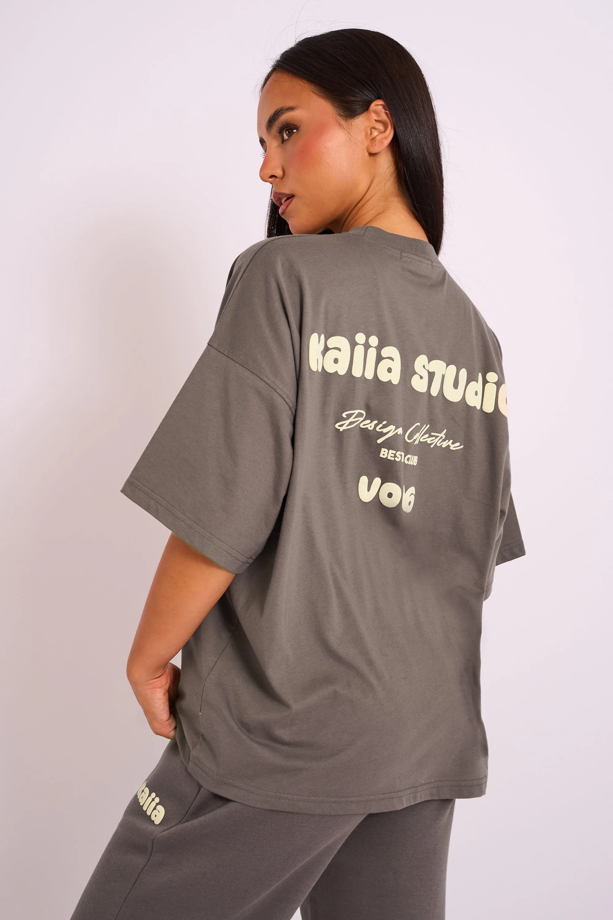 Kaiia Studio Oversized Tee Dark Grey