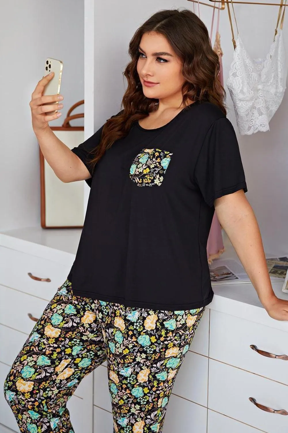 Plus Size Tee and Floral Pants Lounge Set