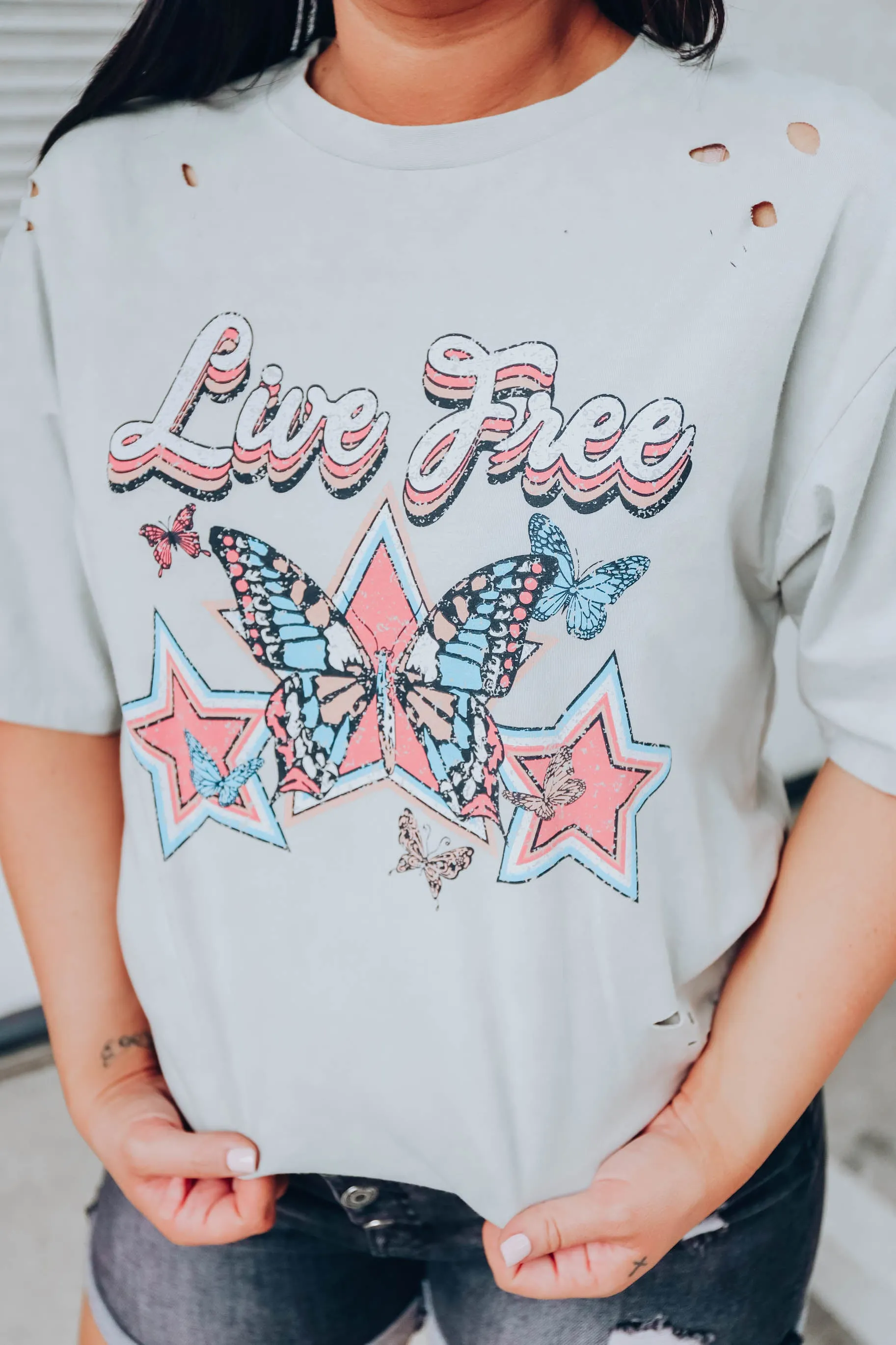 "Live Free" Vintage Graphic Tee - Lt Green