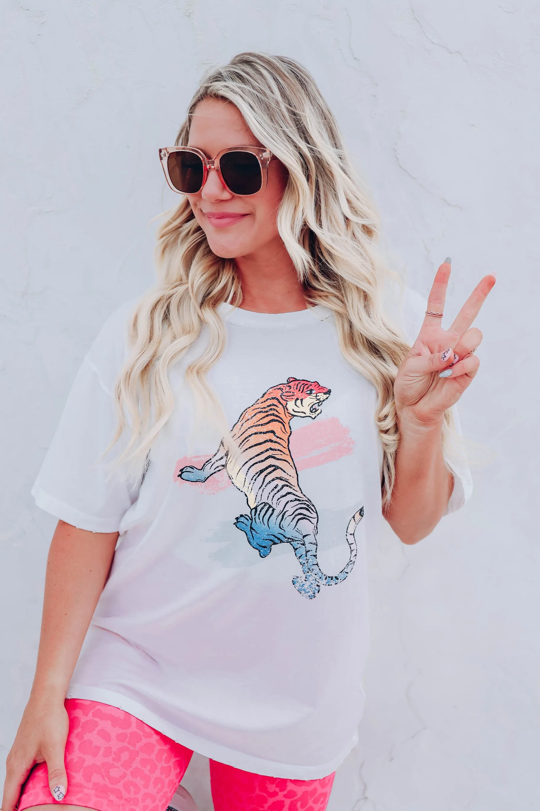 Vintage Tiger Graphic Tee - Ivory